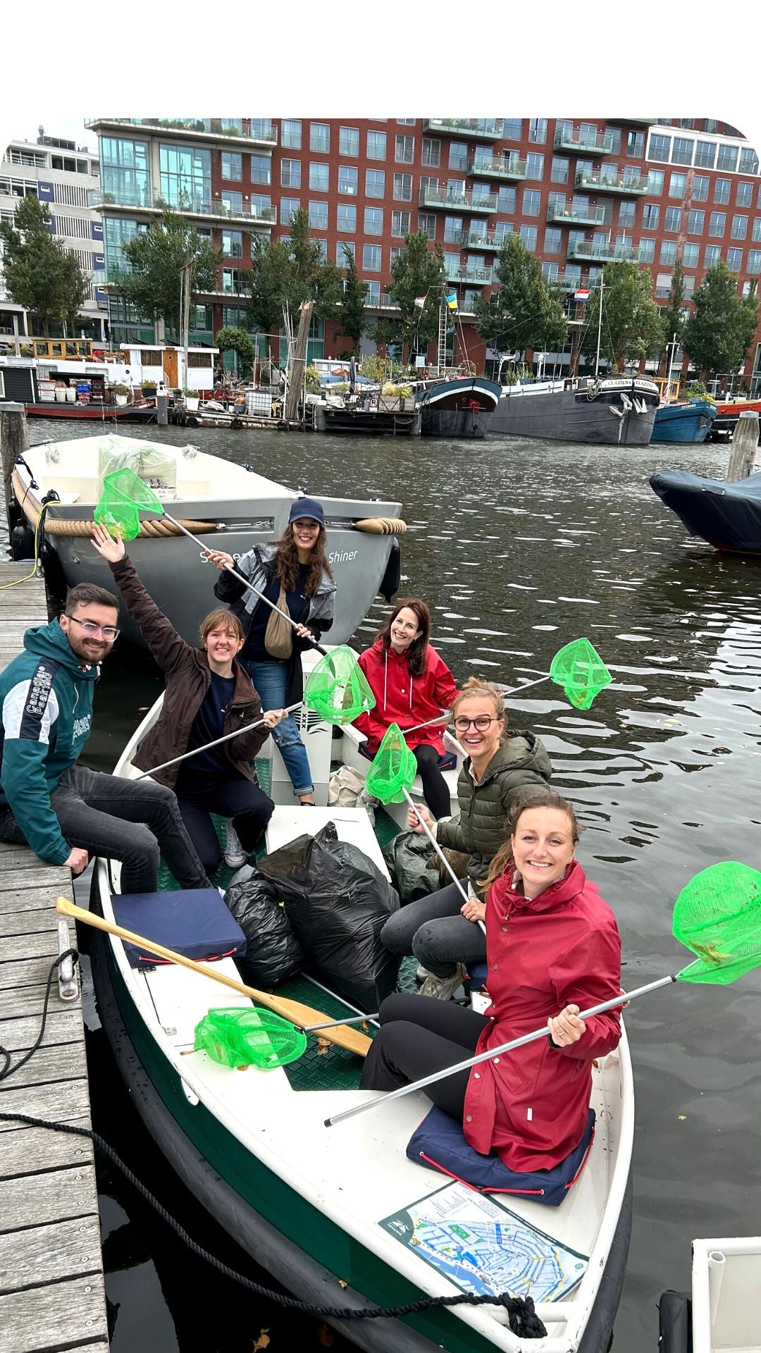 3 duurzame brands hand in hand voor World Cleanup Day 2023